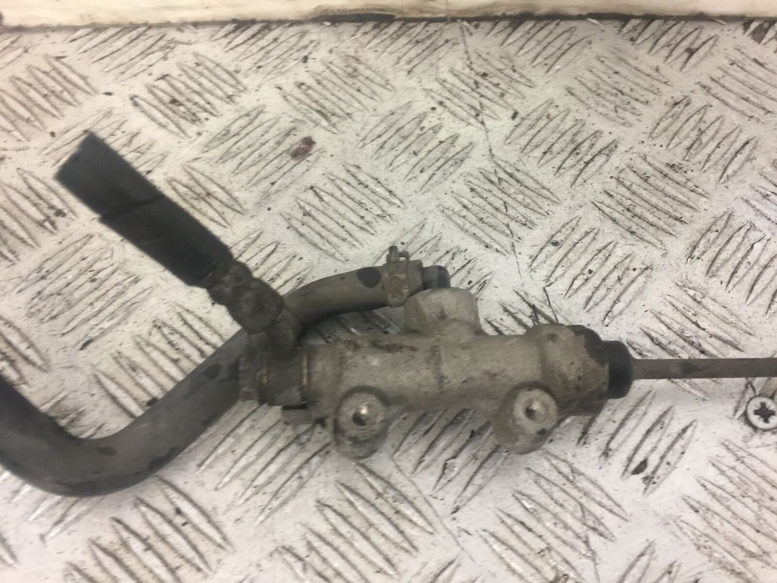 SUZUKI DL 650 V-STROM REAR BRAKE MASTER CYLINDER YEAR 2017 (STOCK 638)