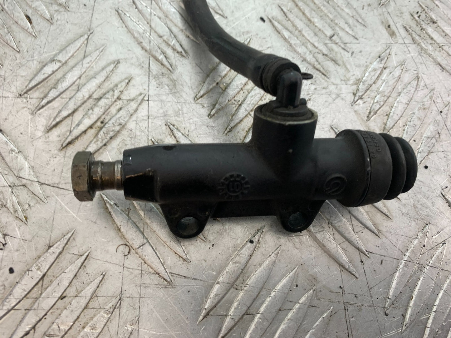 APRILIA RSV1000 RSV 1000 MILLE REAR MASTER CYLINDER  1998- 2003 (CMB1184)