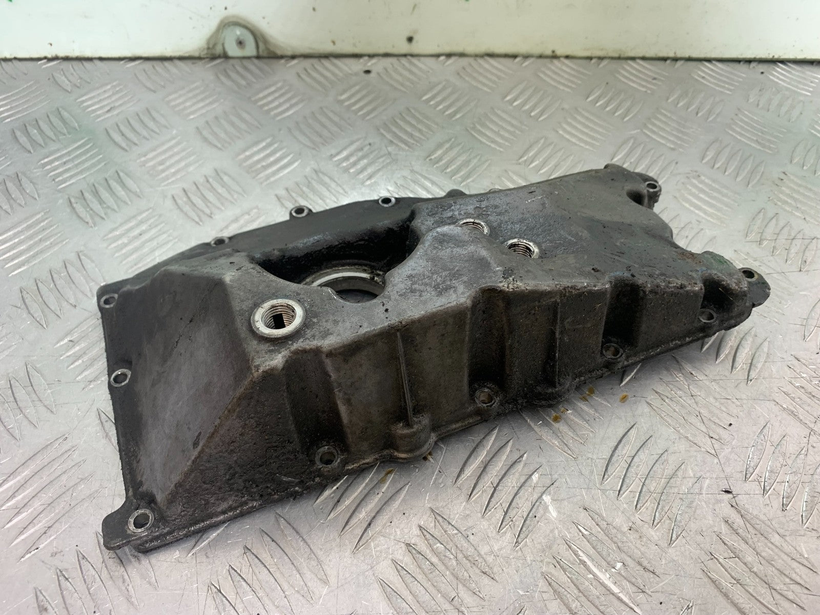 TRIUMPH 955i SPRINT ST SUMP   YEAR 1999-2004