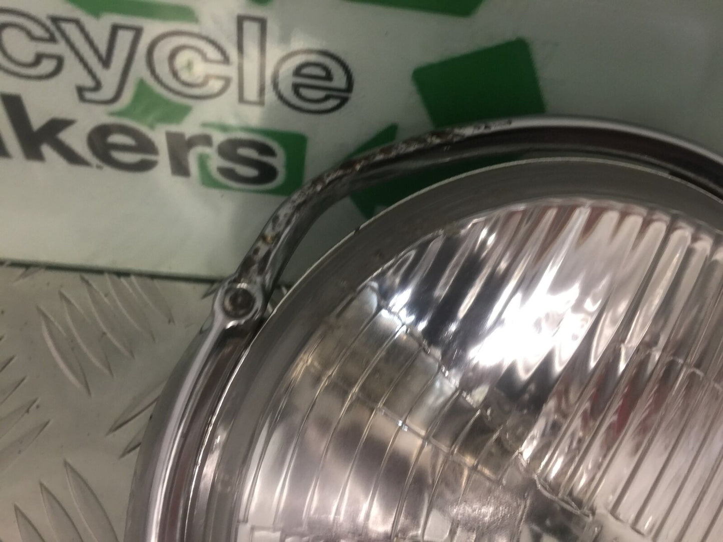 HONDA CBF500 CBF 500 HEADLIGHT  YEAR 2004-08 (STOCK 917)