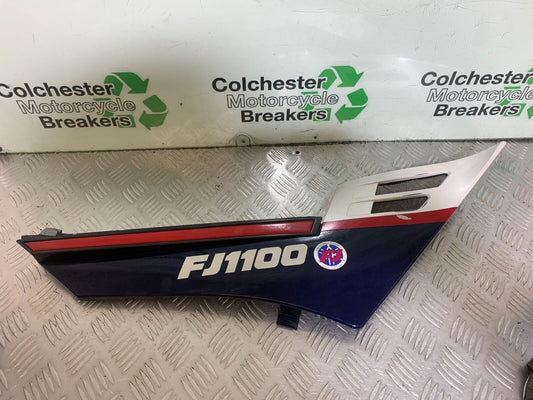 YAMAHA FJ1100 FJ 1100 RIGHT SEAT PANEL  YEAR 1984-1985 (CMB1101)