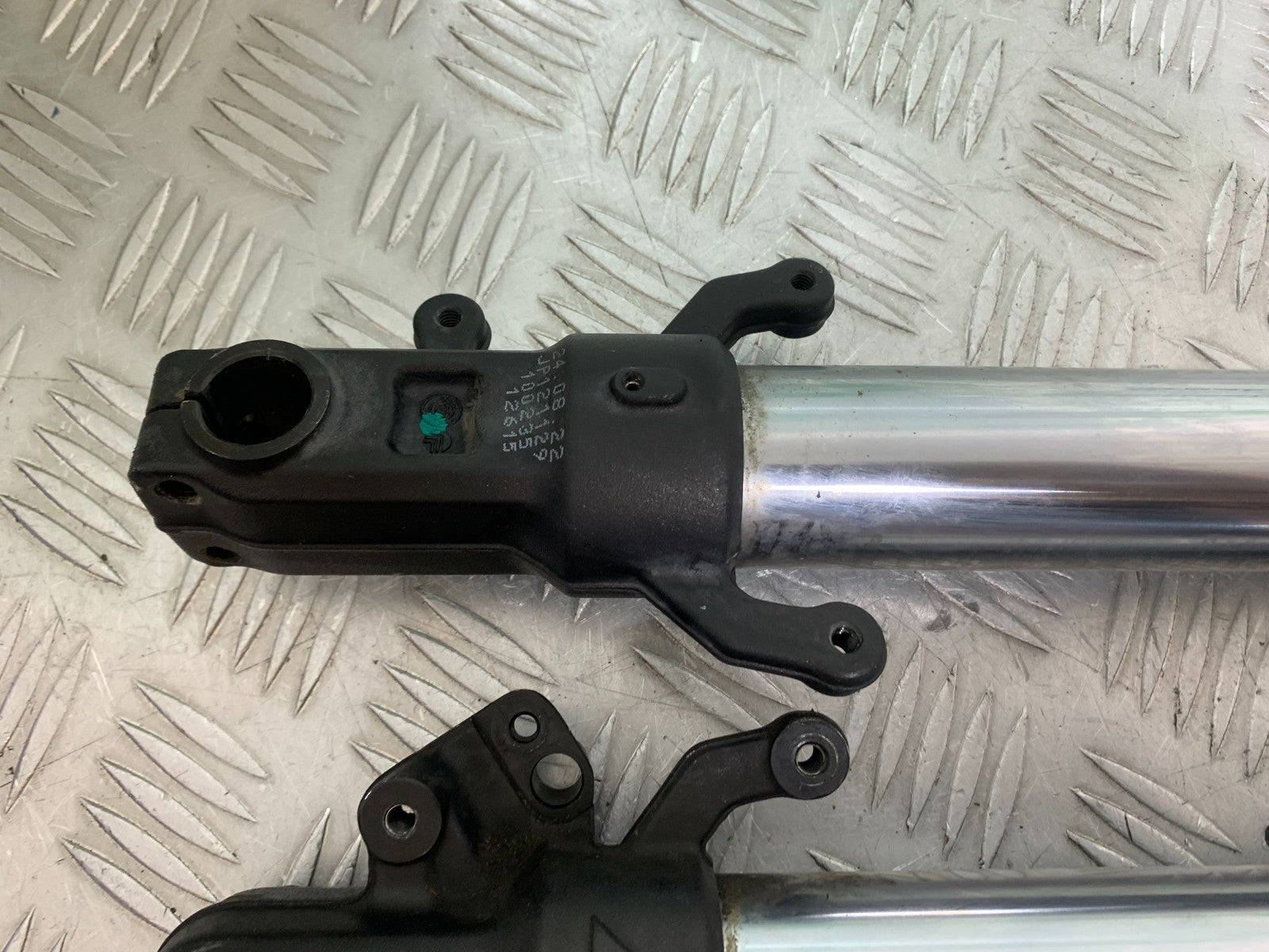 KTM DUKE 390 FORKS  YEAR 2017- 2023 (CMB1314)