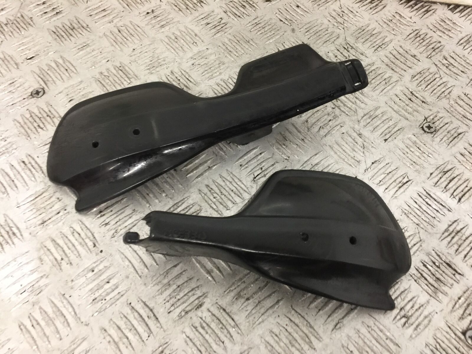 HUSQVARNA TE 610 E HAND GUARDS  YEAR 2001 (STOCK 803)