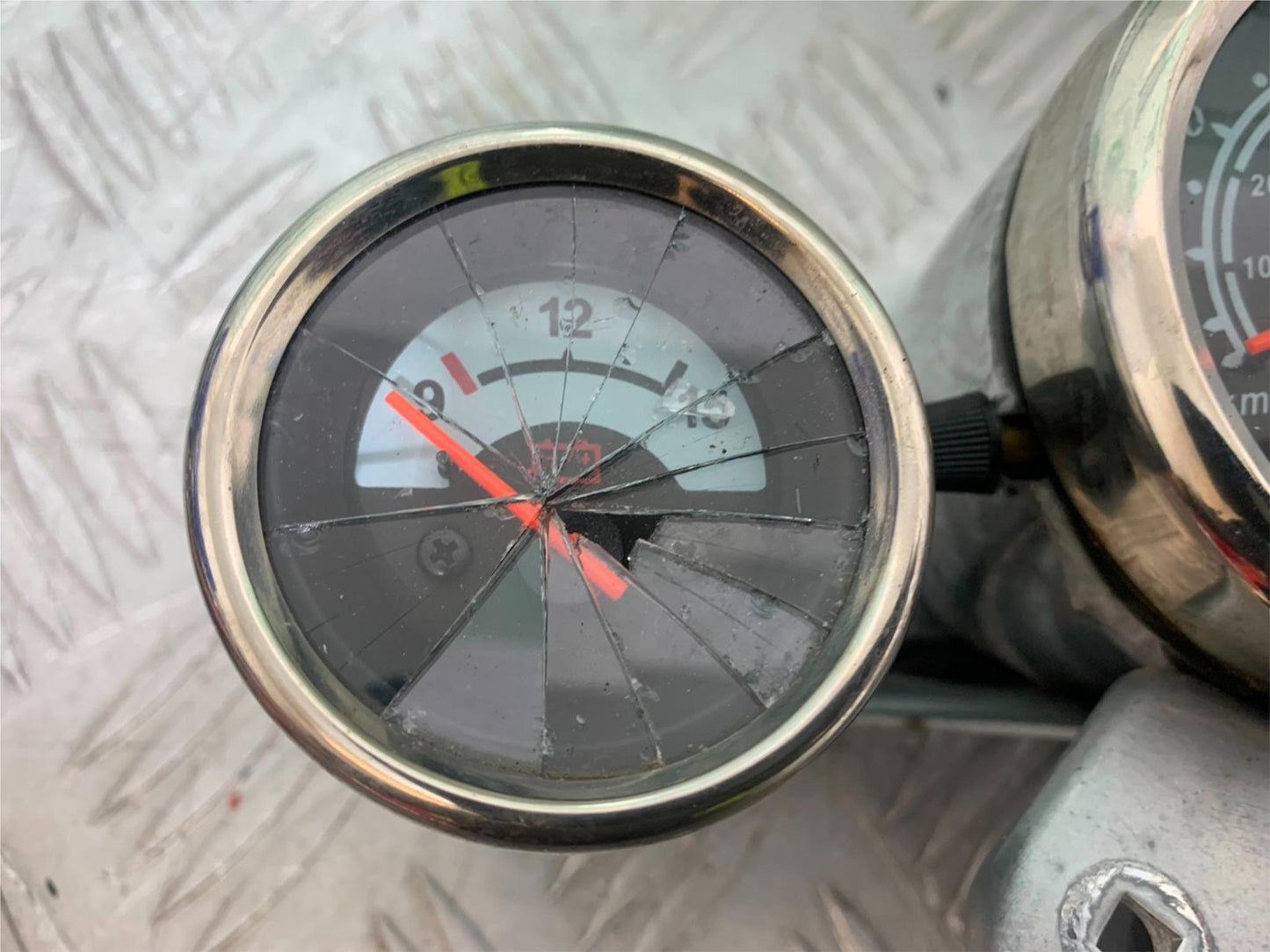 PIONEER NEVADA XF125 CLOCKS SPEEDO DASH  YEAR 2009 (CMB1214)