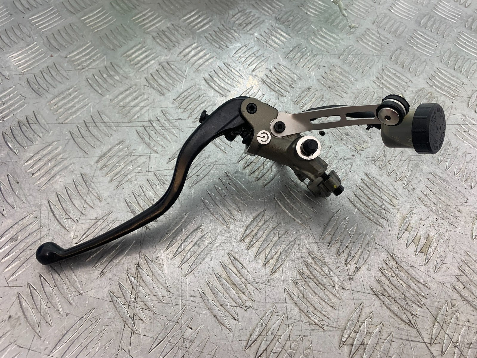DUCATI 1198 S CLUTCH MASTER CYLINDER  YEAR 2009-2011 (CMB1219)