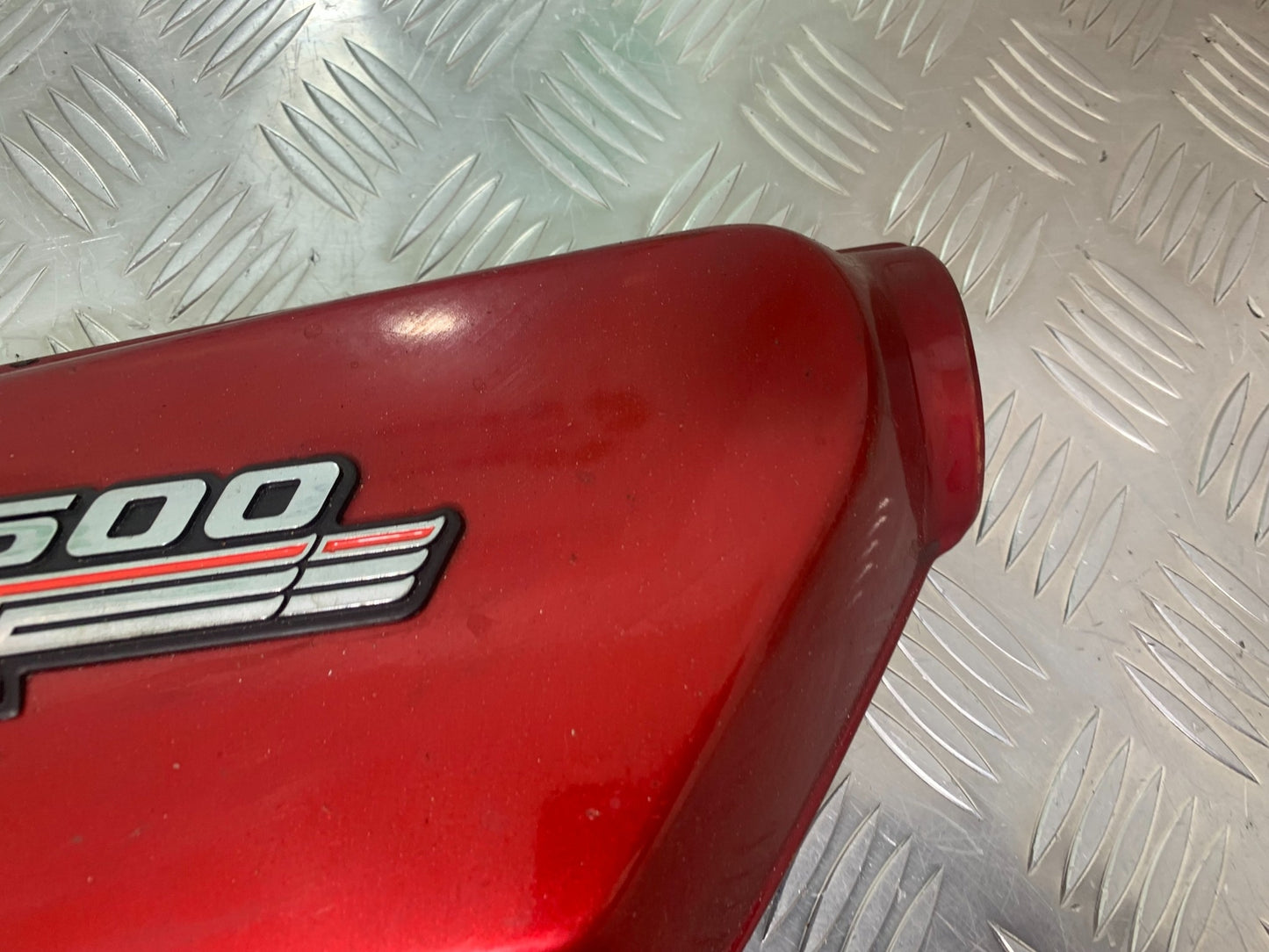 HONDA CX500 CX 500 RIGHT SEAT PANEL YEAR 1978 1981 (CMB1137)