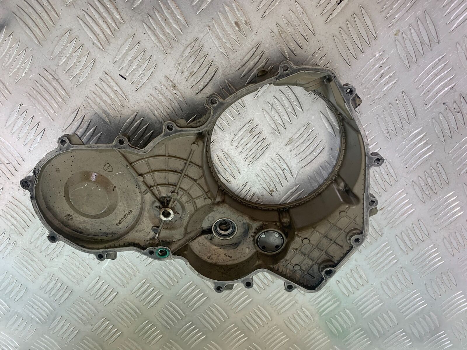 DUCATI 1199 PANIGALE CLUTCH COVER  YEAR 2012-2014 (CMB1047)