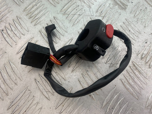 TRIUMPH 955i SPRINT ST RIGHT SWITCH GEAR   1999-2004 (CMB1176)