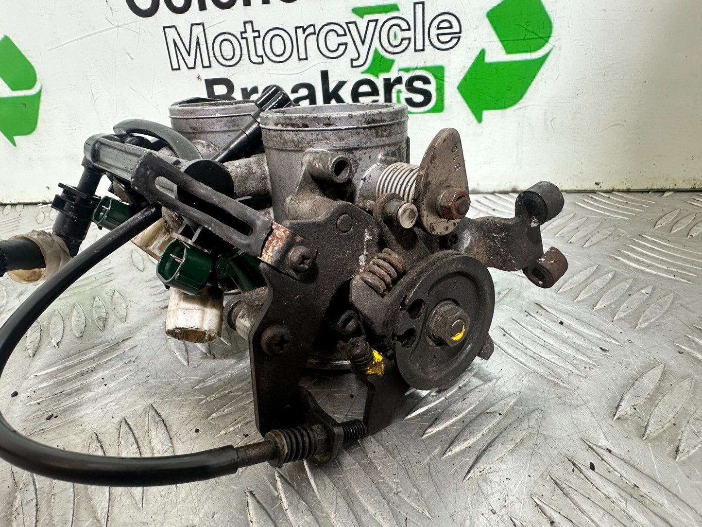 KAWASAKI ER6 F ER6F THROTTLE BODIES AND INJECTORS YEAR 2005-2008 (CMB1178)