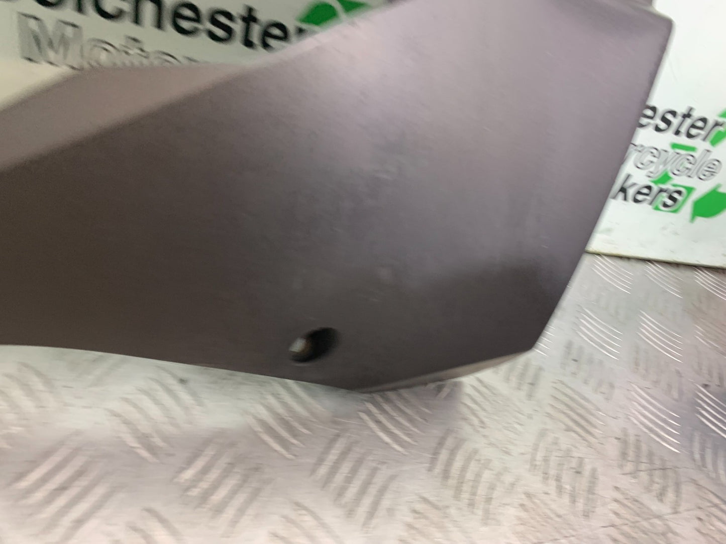 KAWASAKI GTR1400 GTR 1400 LEFT BELLY PAN YEAR 2007-2009 (CMB1306)