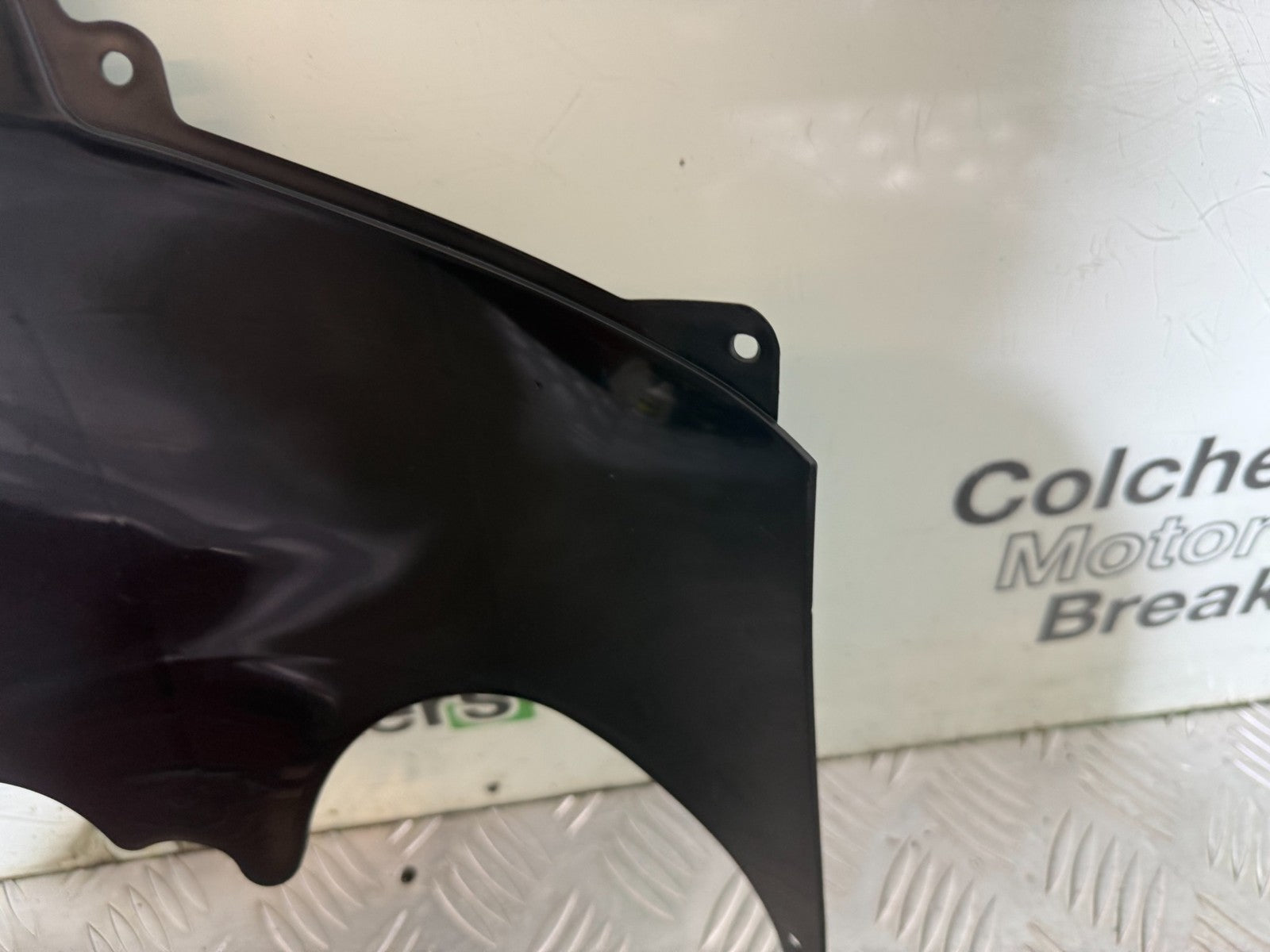 SUZUKI GSXR600 GSXR 600 K1 K2 K3 LOWER FAIRING INFILL 1999-03
