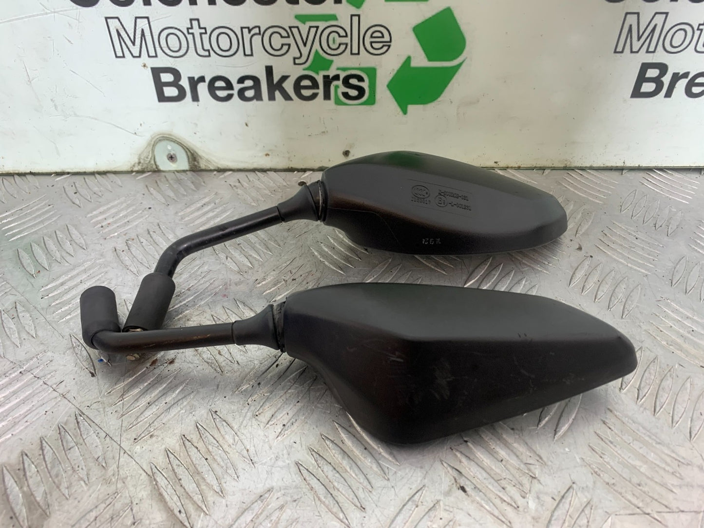 KYMCO CK1 125 LEFT AND RIGHT MIRRORS YEAR 2014 - 2016 (CMB1181)