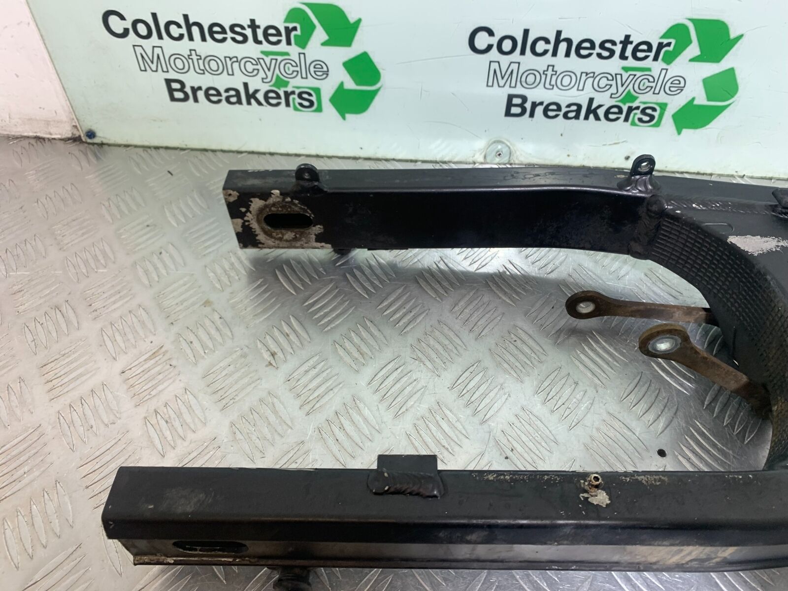 SUZUKI DL 650 V-STROM SWINGARM YEAR 2020 (CMB1117)