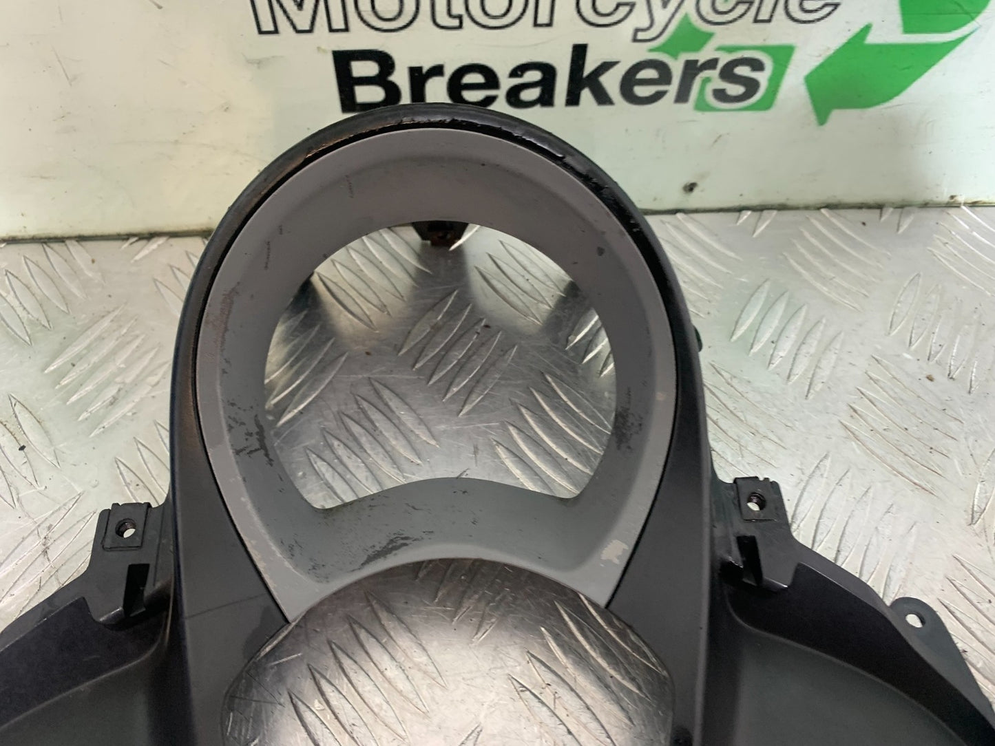 YAMAHA XMAX 125 XMAX-125 CLOCK  SURROUND   YEAR 2015-2020  (CMB1266)