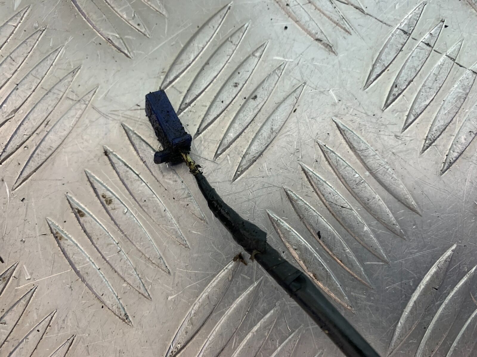 HONDA CBF600 CBF 600 IGNITION PICK UP  YEAR 2004 -07  (STOCK 965)