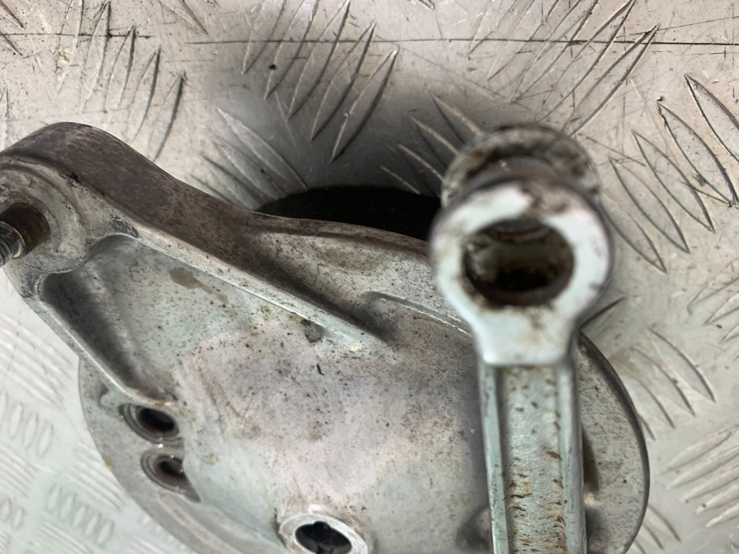 HONDA VT700 VT 700 SHADOW REAR BRAKE HUB  YEAR 1984-85 (CMB1328)