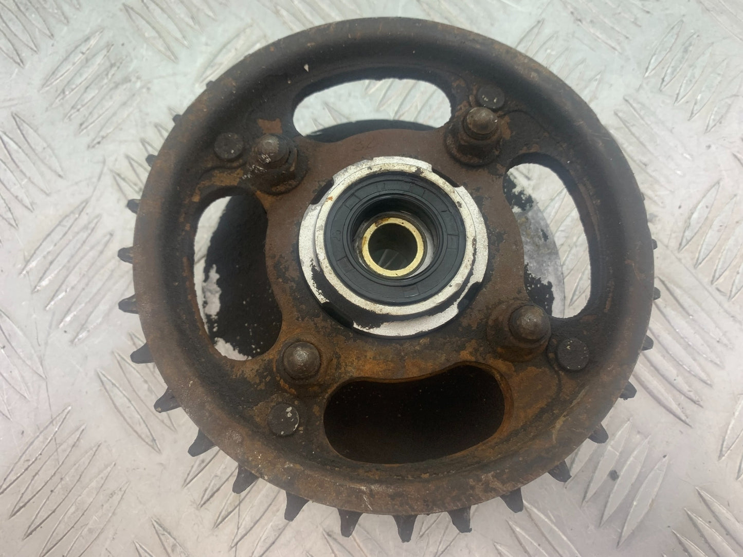 PIONEER XF250 REAR SPROCKET CARRIER YEAR 2009 (CMB1143)