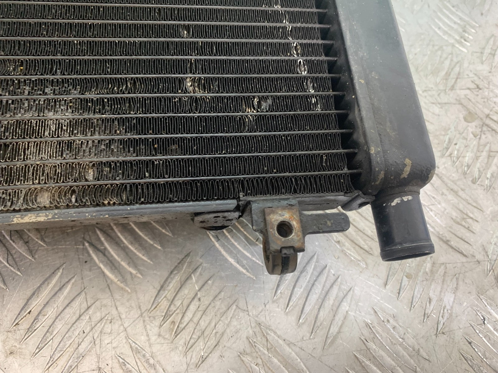 HONDA CB500 F CB500F RADIATOR  YEAR 2013-2015  (CMB1235)