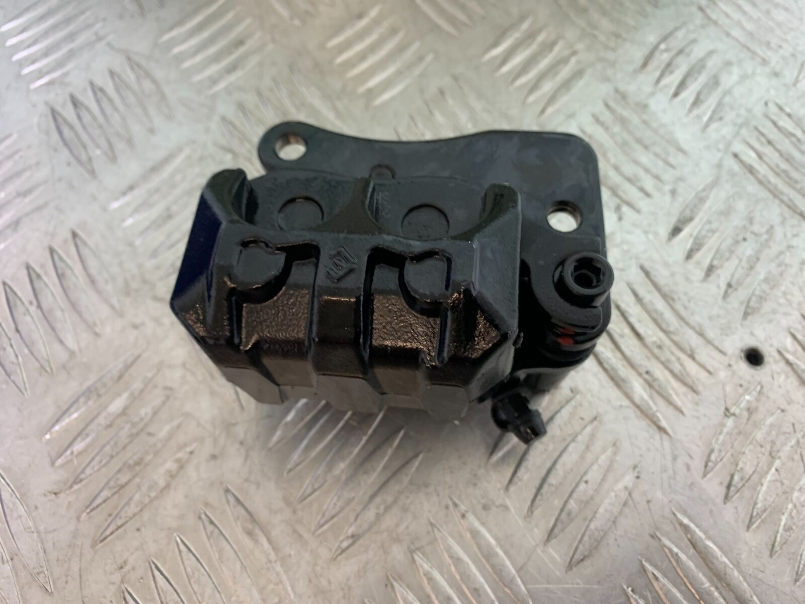 BENELLI BN125 BN 125 REAR BRAKE CALIPER   YEAR 2018-2021 (CMB1080)