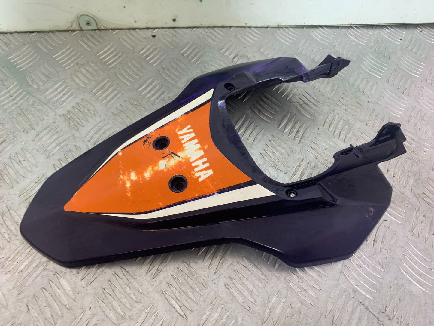 YAMAHA XT125 X XT 125 X REAR MUDGUARD    2005-2011 (CMB1097)