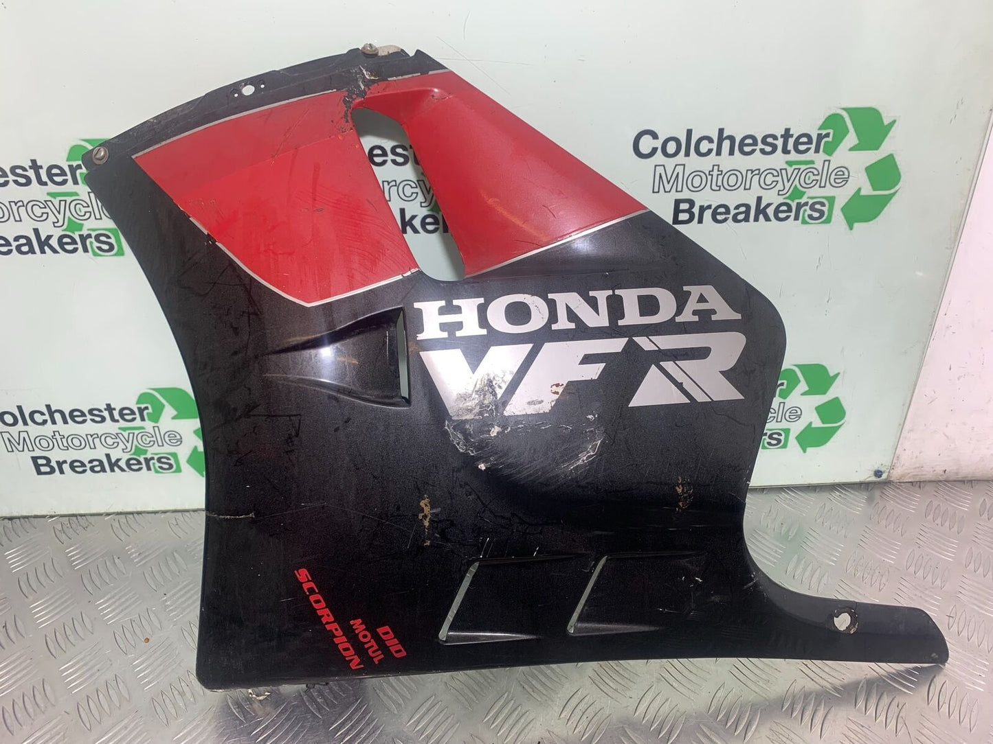 HONDA VFR400 VFR 400 NC21 LEFT FAIRING PANEL  YEAR 1986-87 (CMB1043)