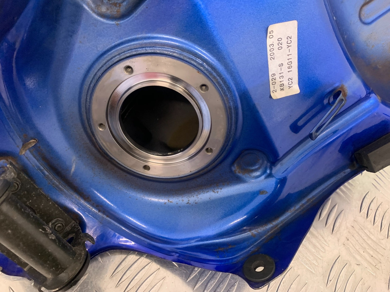 SUZUKI SV1000 SV 1000 K4 PETROL TANK YEAR 2004 (STOCK 990)