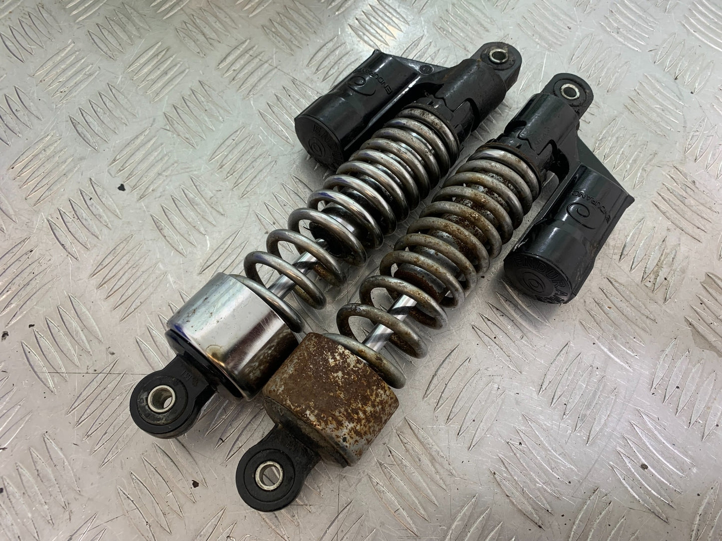 ROYAL ENFIELD BULLET 500 EFI REAR SHOCKS   YEAR 2008 - 2016 (CMB1153)