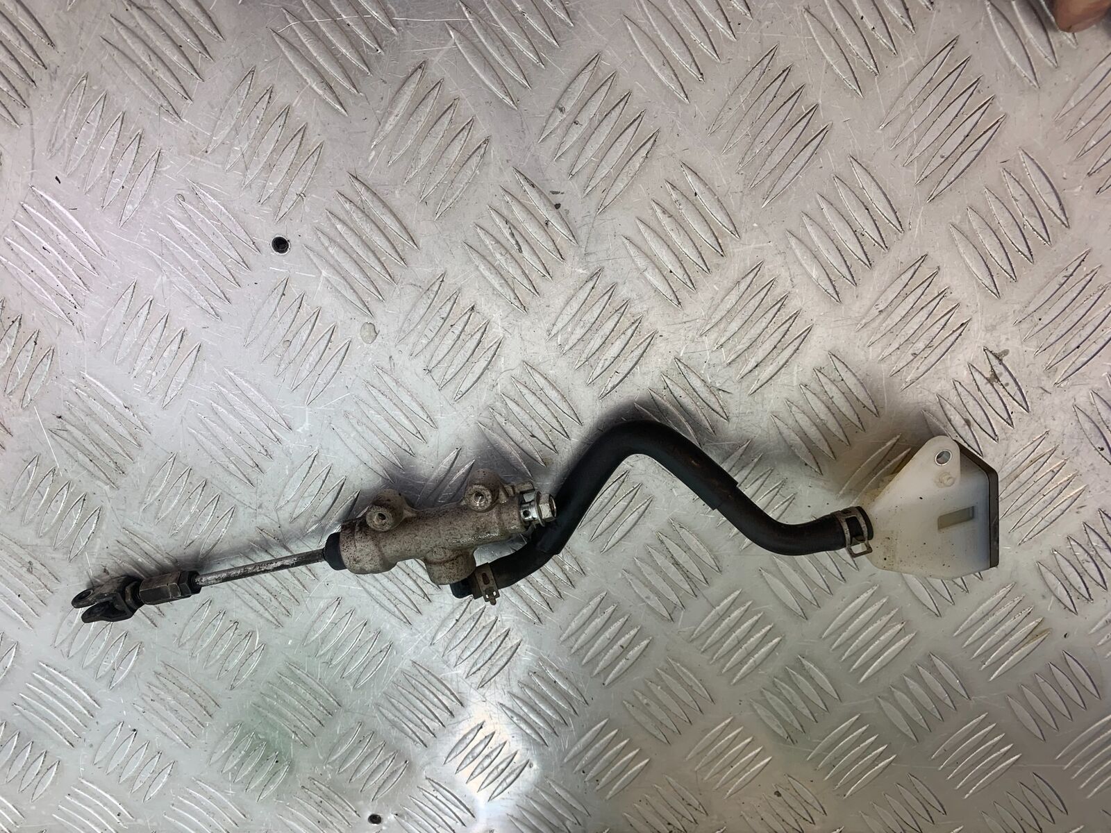 SUZUKI DL 650 V-STROM REAR MASTER CYLINDER  YEAR 2020 (CMB1117)