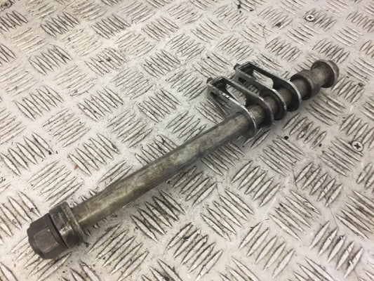 HONDA XL1000 VARADERO REAR WHEEL SPINDLE AND ADJUSTERS YEAR 2002 (STOCK 595)