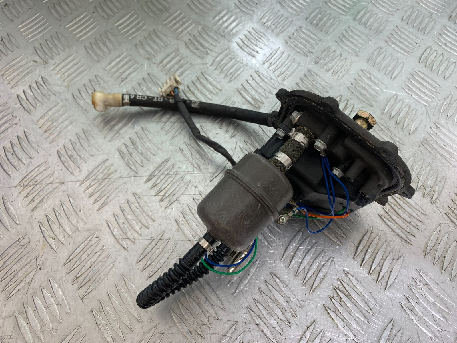 APRILIA RSV1000 RSV 1000 MILLE PETROL PUMP  1998- 2003 (CMB1184)