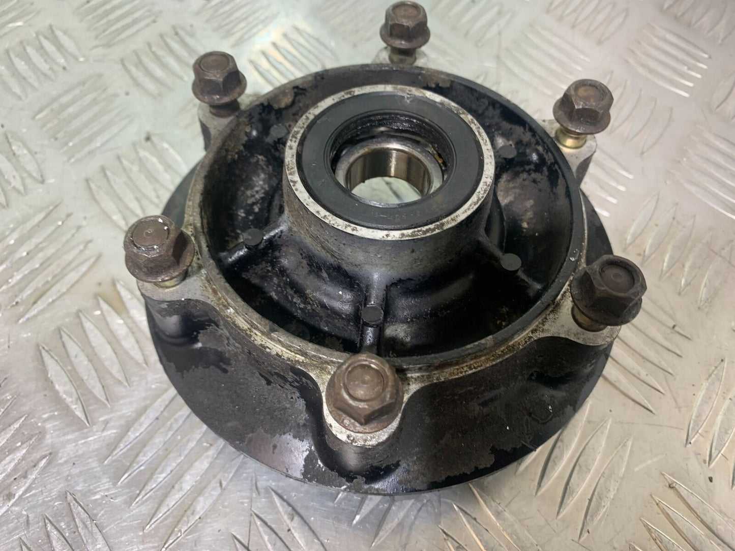 KAWASAKI Z750 ZR750 ZR-7S SPROCKET CARRIER  YEAR 1999-05 (CMB1135)