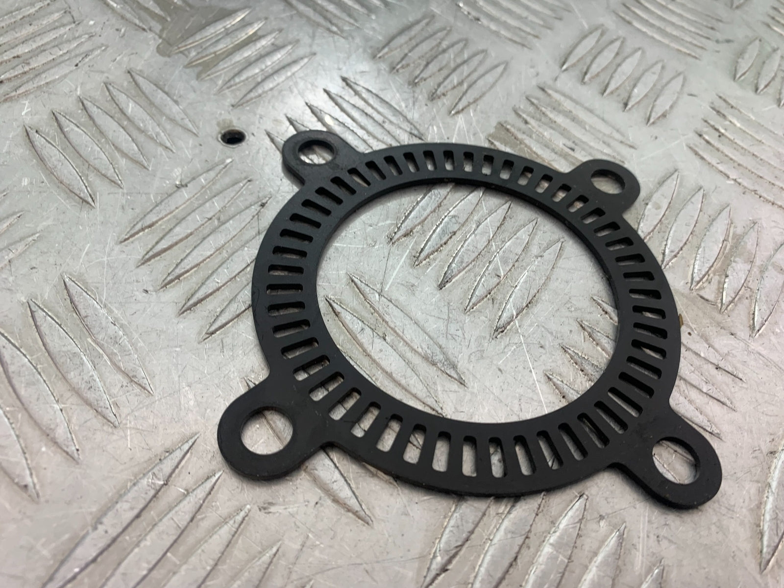 TRIUMPH TRIDENT 660 REAR ABS RING GEAR   YEAR 2021-2024 (CMB1148)
