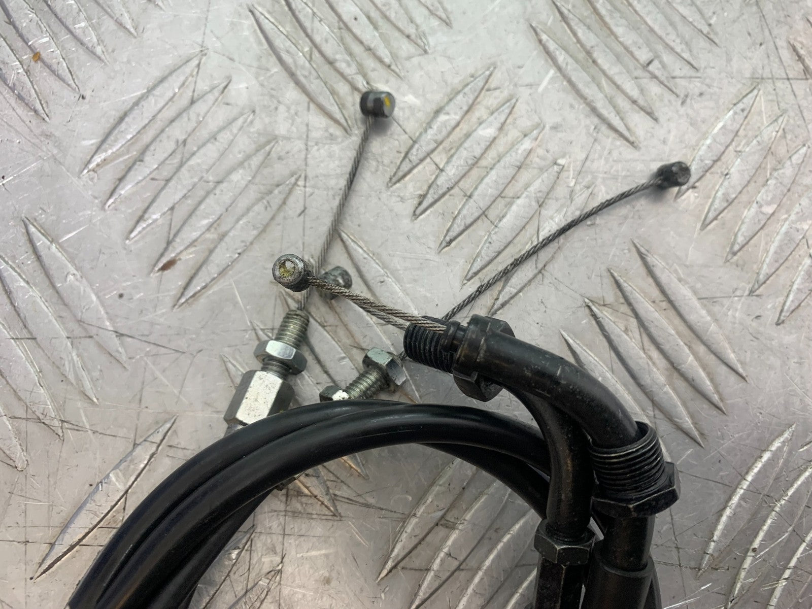HONDA CBR1000 rr FIREBLADE THROTTLE CABLES  YEAR 2012-2016 (CMB1198)