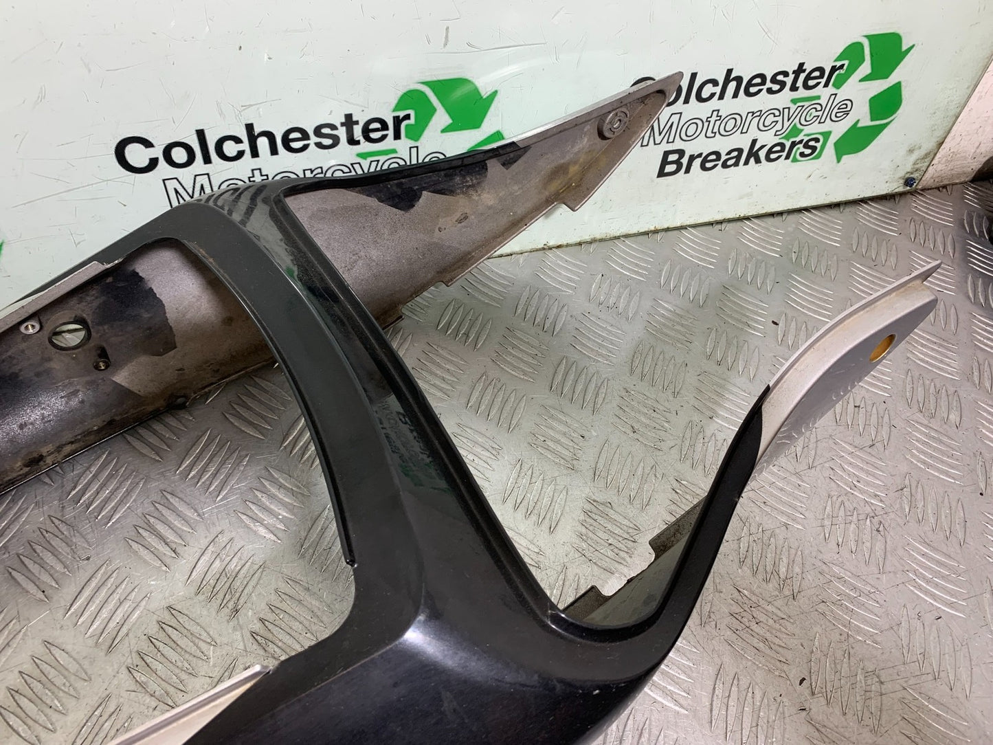KAWASAKI ZX6R ZX6 J TAIL PIECE SEAT UNIT   YEAR 2000 (CMB1312)