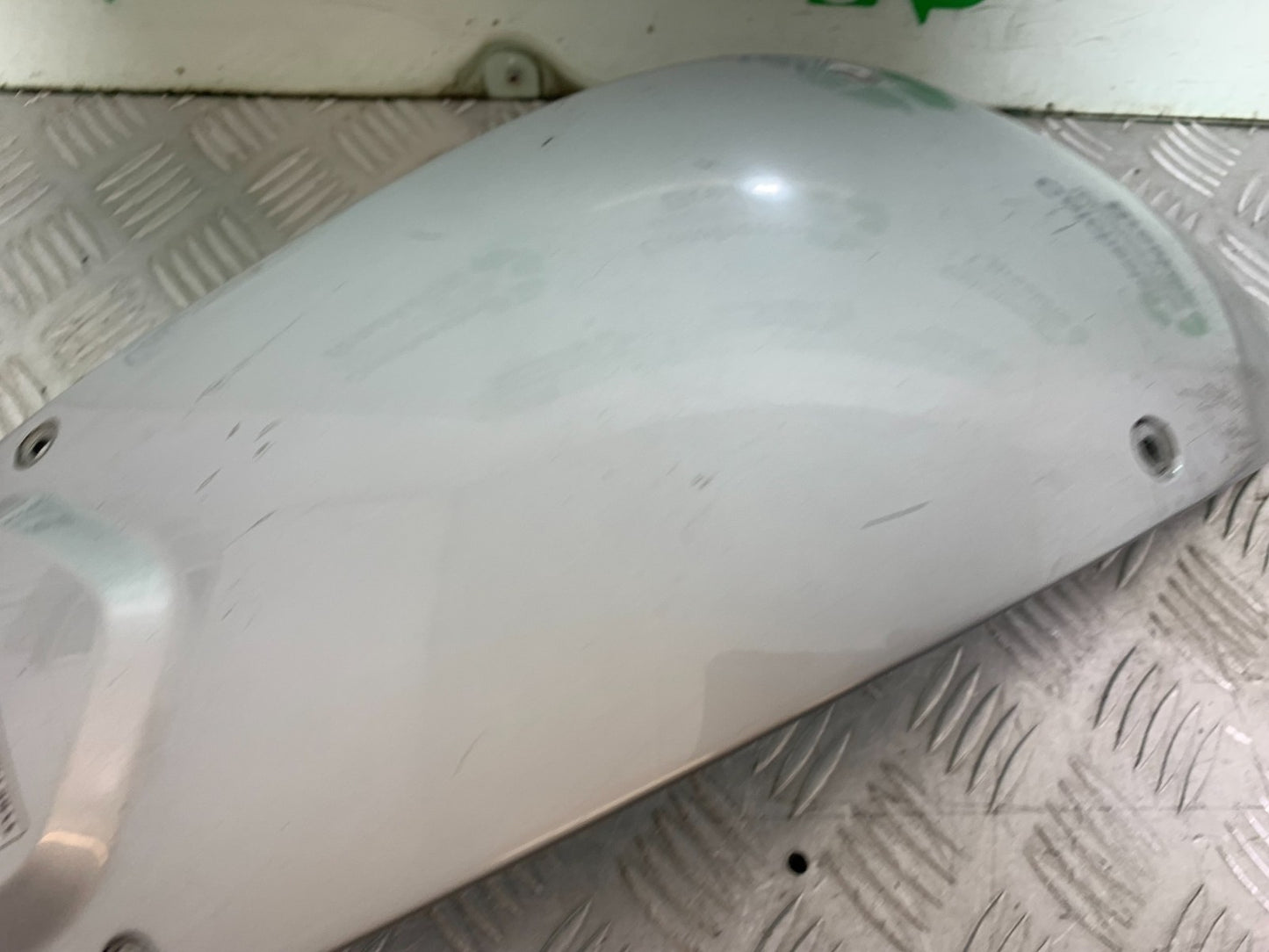 BMW F800 GT CENTER TANK PANEL  YEAR 2013-2017 (CMB1248)