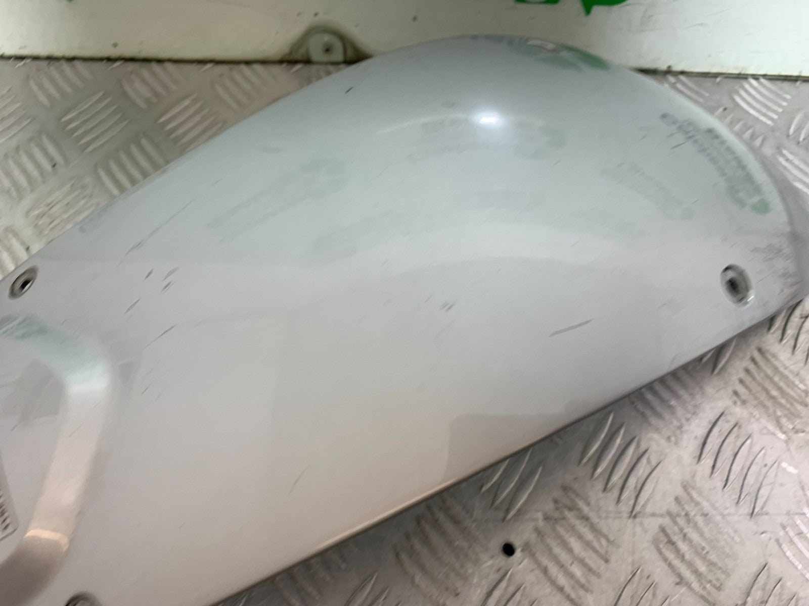 BMW F800 GT CENTER TANK PANEL  YEAR 2013-2017 (CMB1248)