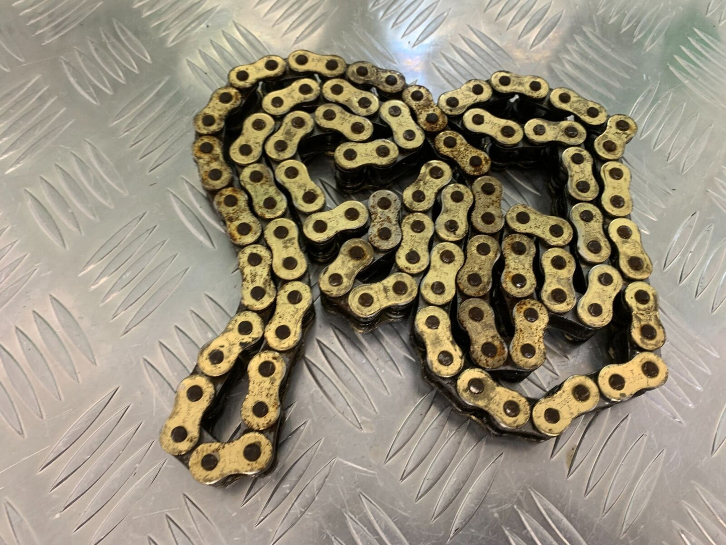 KAWASAKI ZX9R ZX9 C CHAIN  YEAR 1998-99 (STOCK 957)