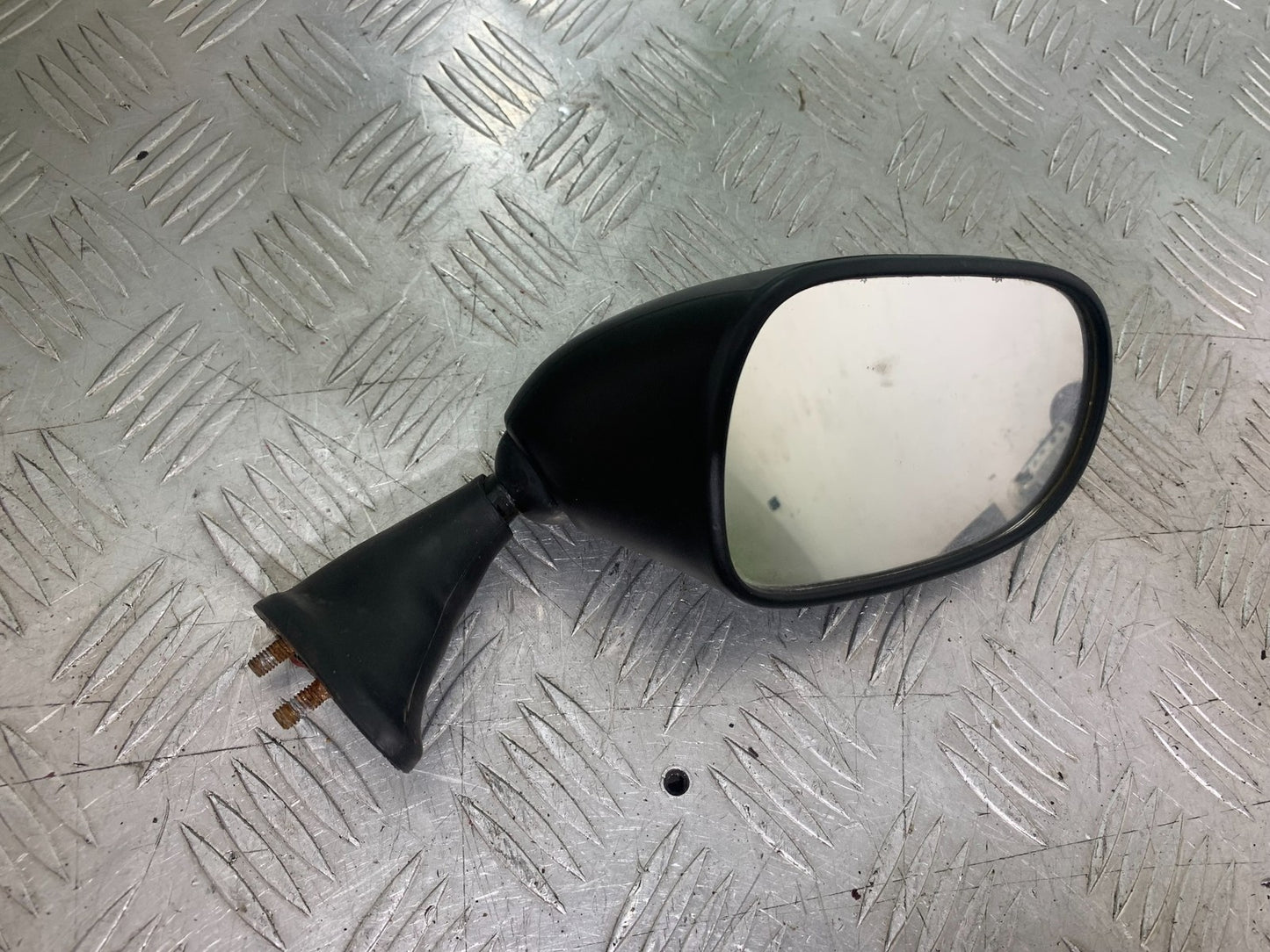 YAMAHA YZF1000 THUNDERACE RIGHT MIRROR  YEAR 1997-2000 (CMB1204)