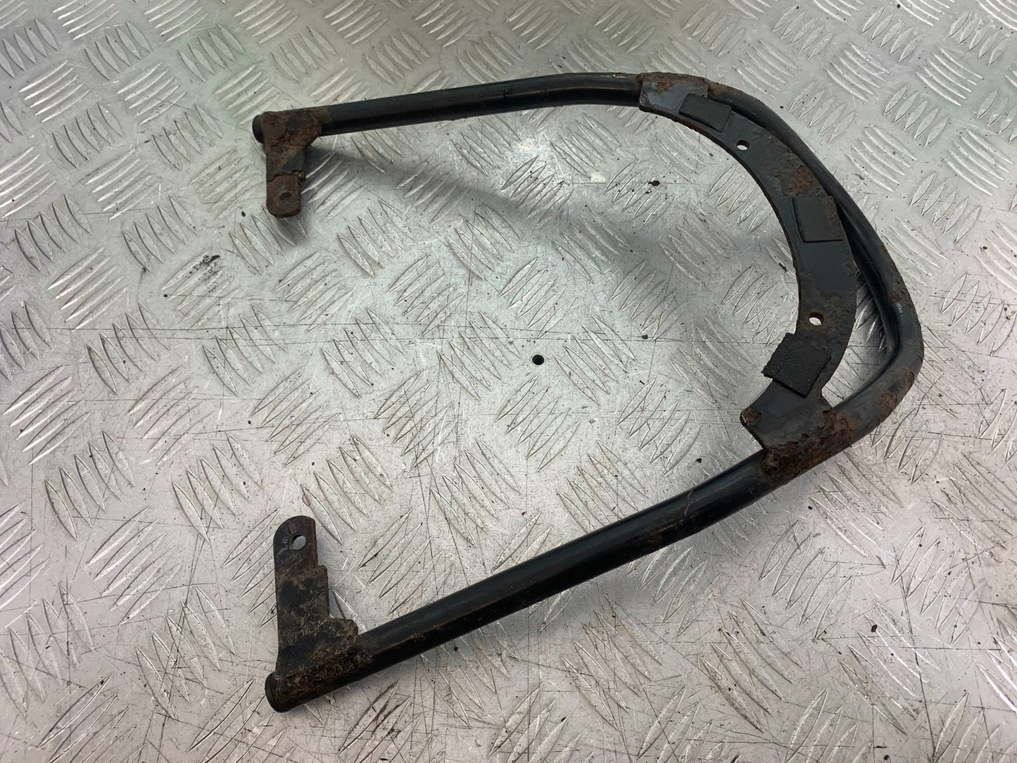 KAWASAKI Z750 Z 750 GRAB RAIL   YEAR 2004-2006  (CMB1234)