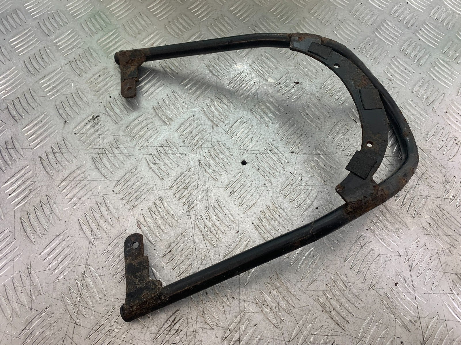 KAWASAKI Z750 Z 750 GRAB RAIL   YEAR 2004-2006  (CMB1234)