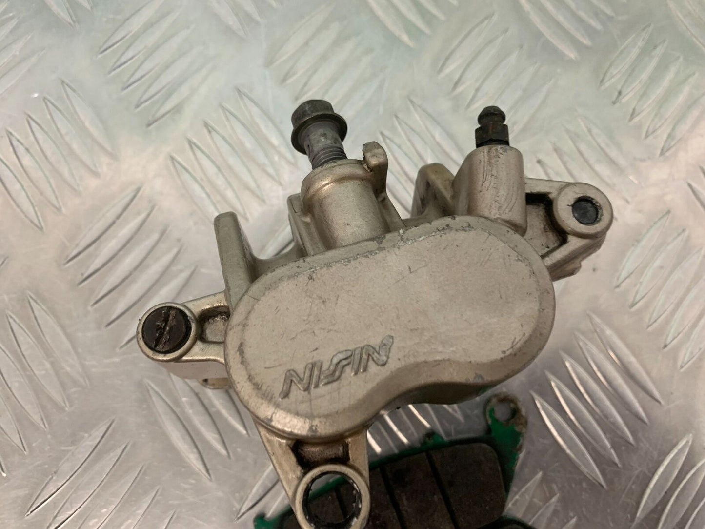 HONDA CBR 400 NC23 TRI-ARM FRONT RIGHT CALIPER YEAR 1987-89 (STOCK 969)