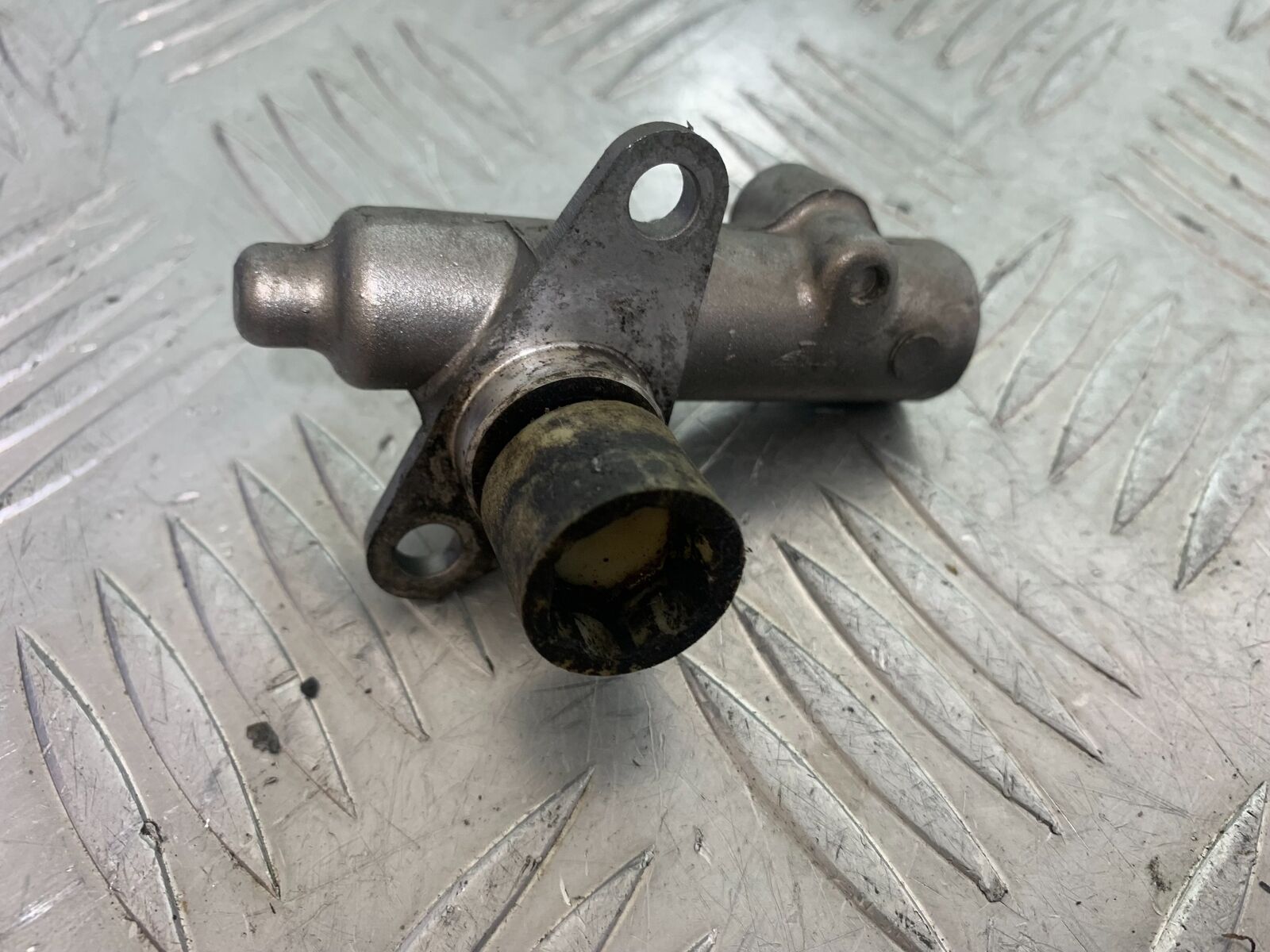 HONDA CB600 CB 600 HORNET SPEEDO DRIVE   YEAR 1998 -2002 (CMB1126)