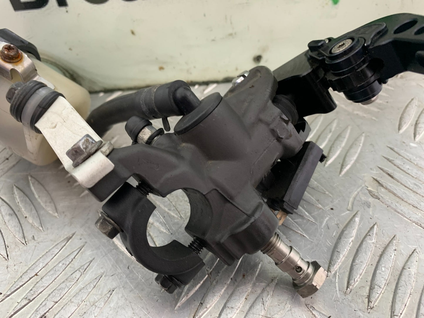 HONDA CBR1000 RR  FIREBLADE FRONT BRAKE MASTER CYLINDER 2008-2011 (CMB1179)