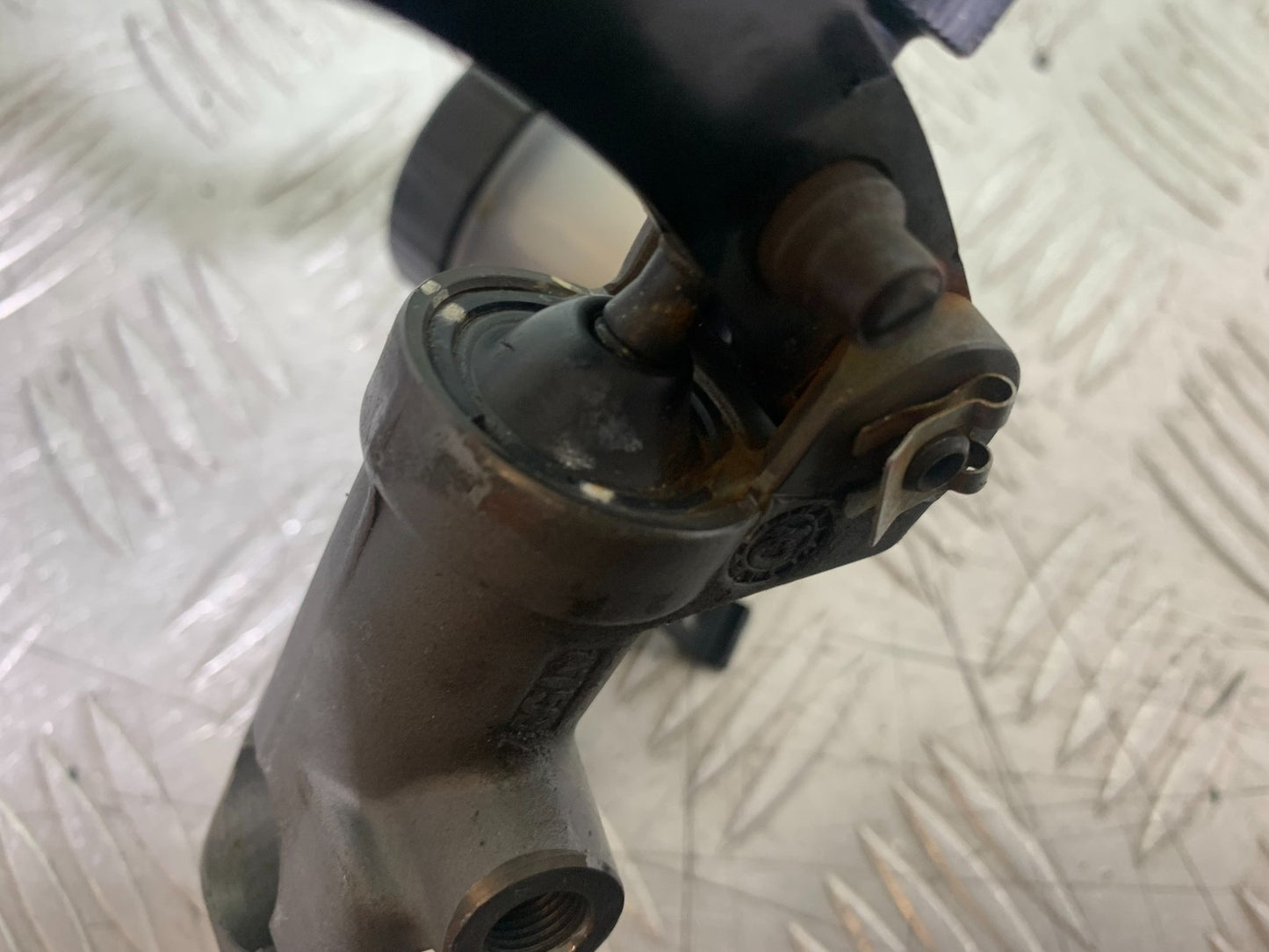 APRILIA RSV4 FACTORY BREMBO FRONT MASTER CYLINDER YEAR 2009-2012 (CMB1224)