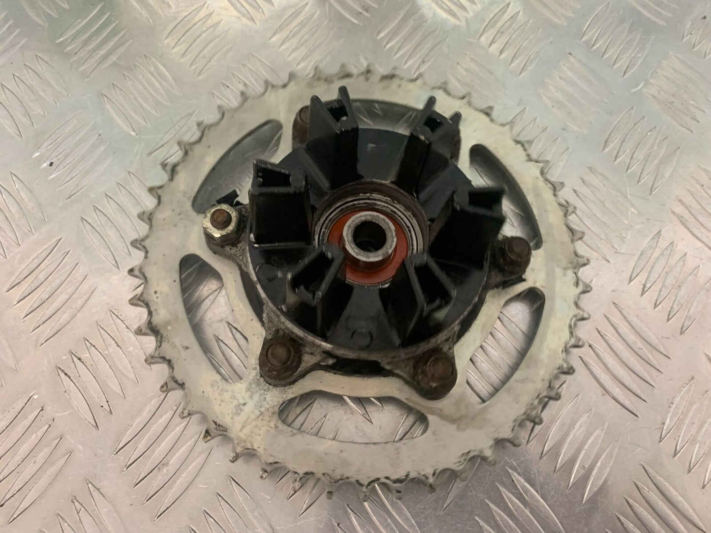 HONDA XL650 V TRANSALP REAR SPROCKET CARRIER YEAR 2001-2006 (STOCK 975)