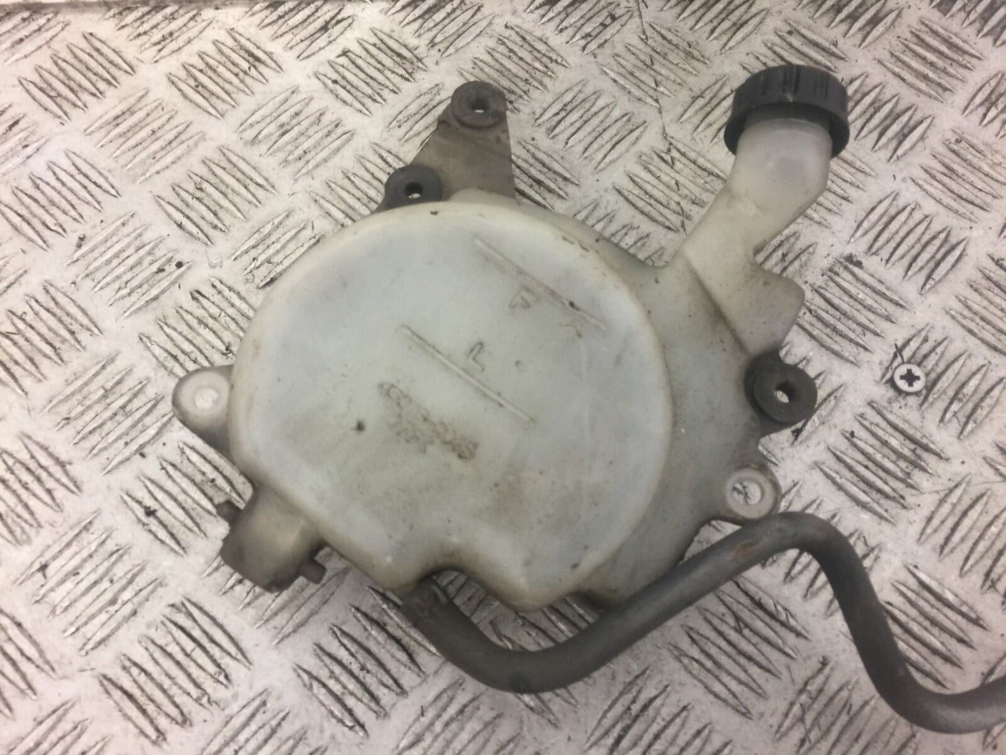KAWASAKI VN900 VN 900 CUSTOM COOLANT BOTTLE YEAR 2010 (STOCK 387)