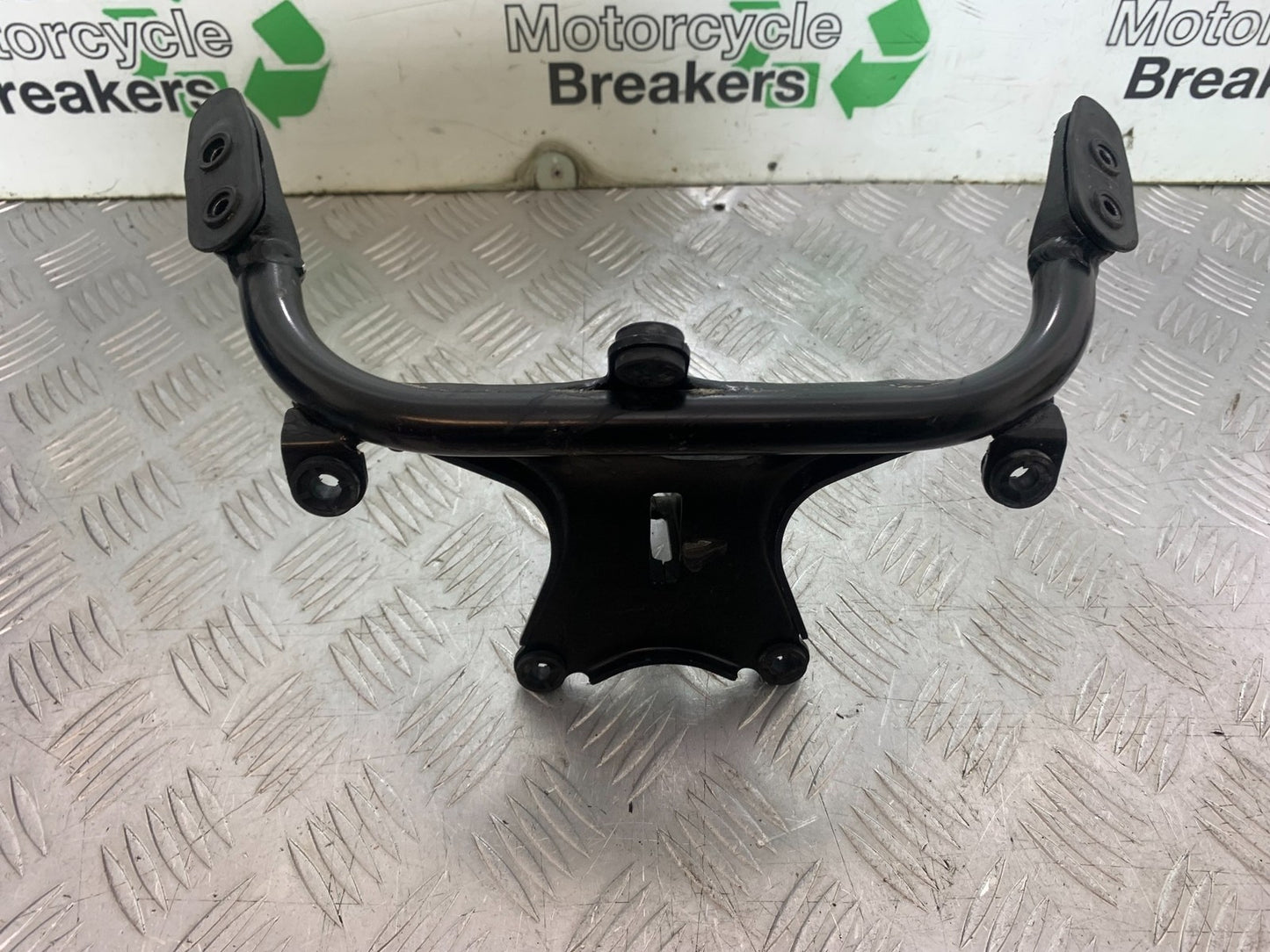 YAMAHA YZF R1 4XV FAIRING BRACKET   YEAR 1998-99 (CMB1291)