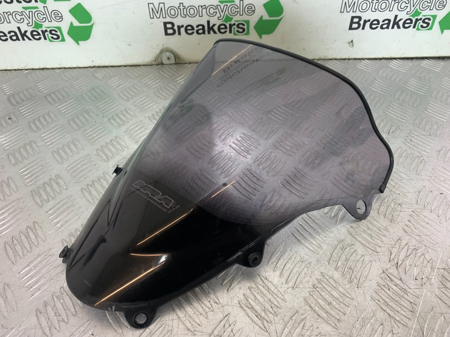 SUZUKI SV1000 SV 1000 SCREEN  YEAR 2003-2007 (CMB1293)