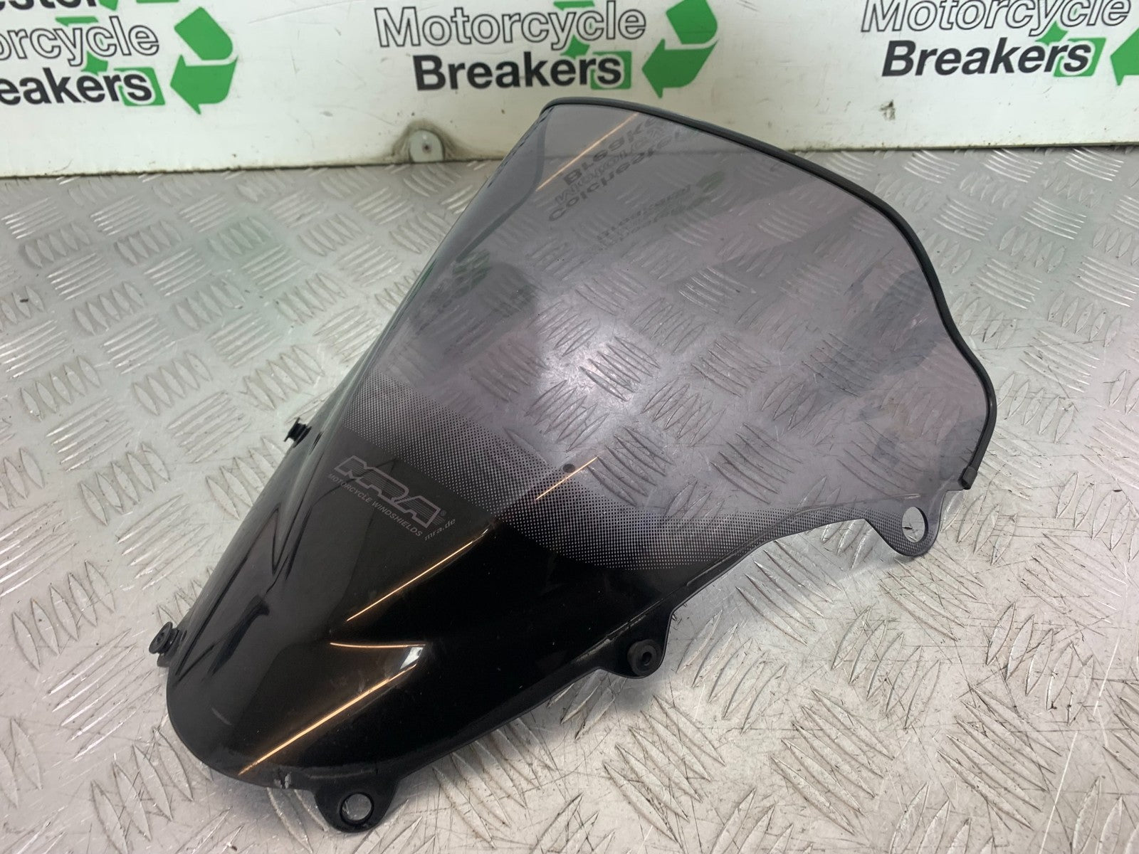 SUZUKI SV1000 SV 1000 SCREEN  YEAR 2003-2007 (CMB1293)
