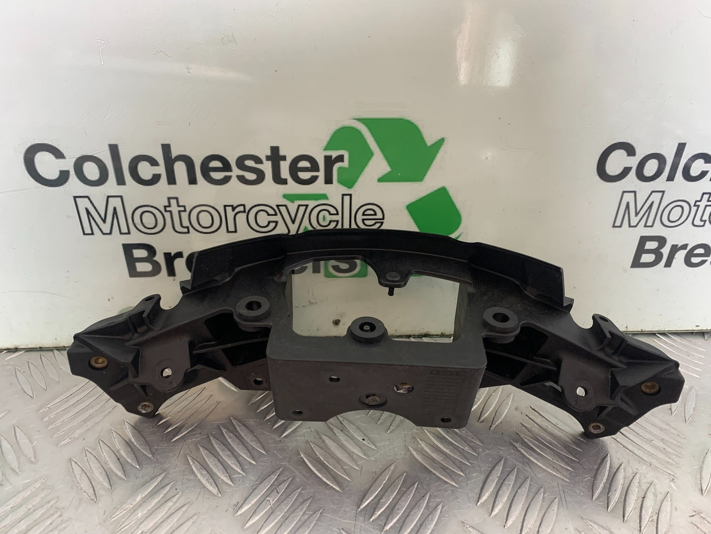 KAWASAKI ZX10R ZX 10R FAIRING BRACKET  YEAR 2011-2015 (CMB1154)